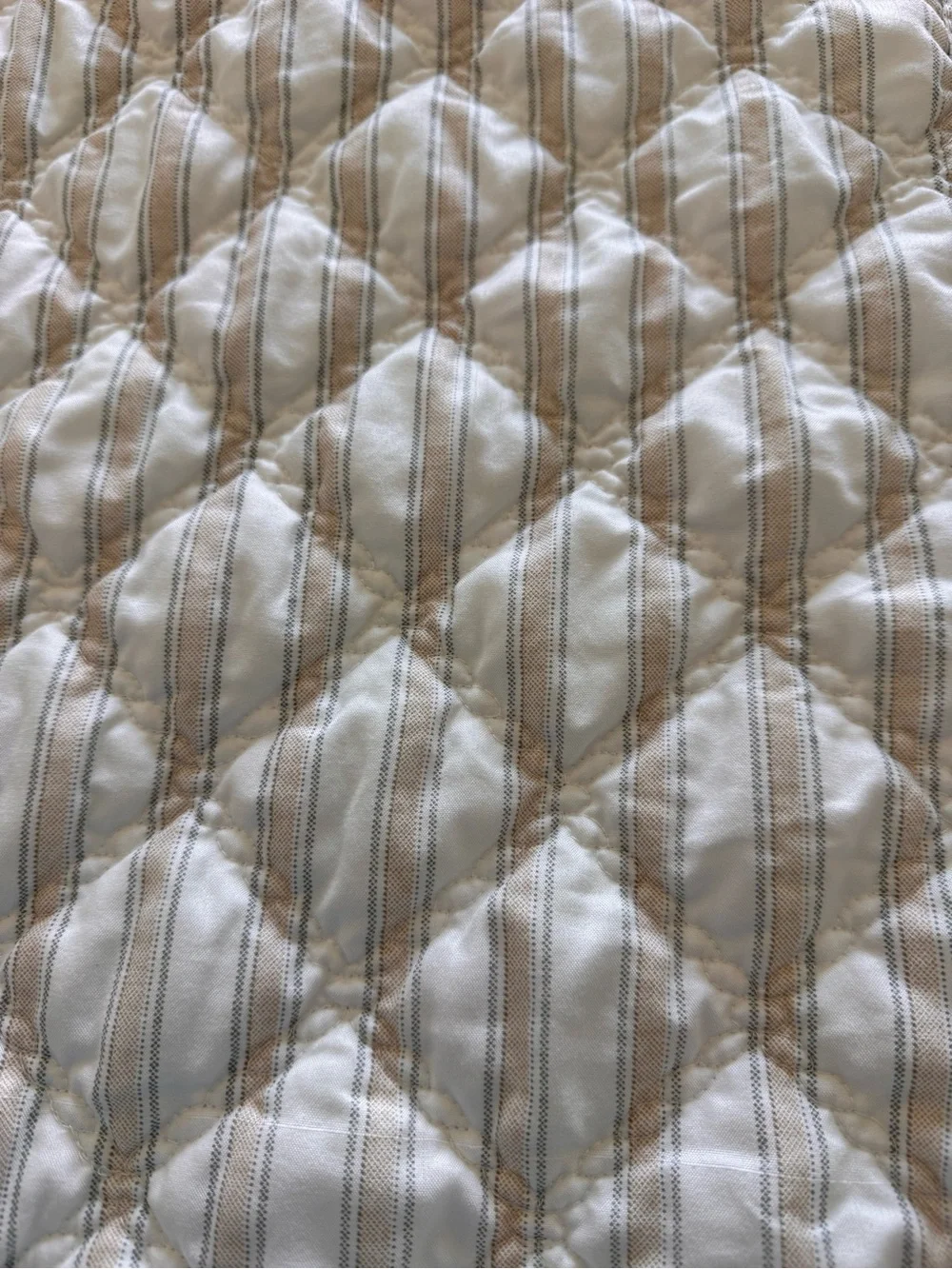 OVERSIZED Coastal Embroidered Coral Quilt Set - King